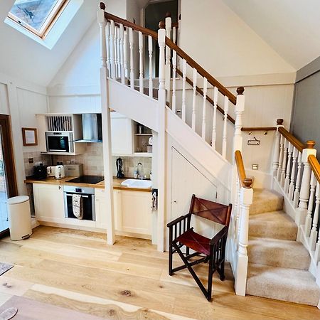 Little Woodside A Beautiful New Forest Self Contained Private Luxury Annexe Нью Милтон Экстерьер фото